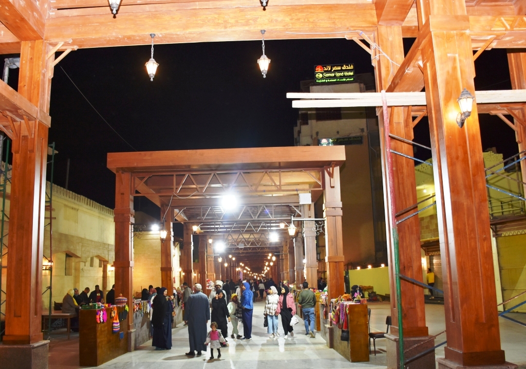 السوق السياحى بمدينة أسوان