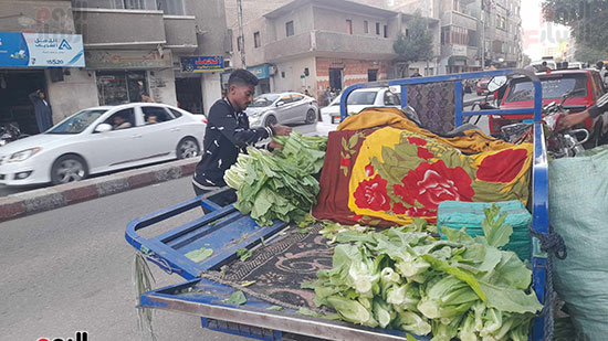 محمد أثناء تواجده في مكان العمل