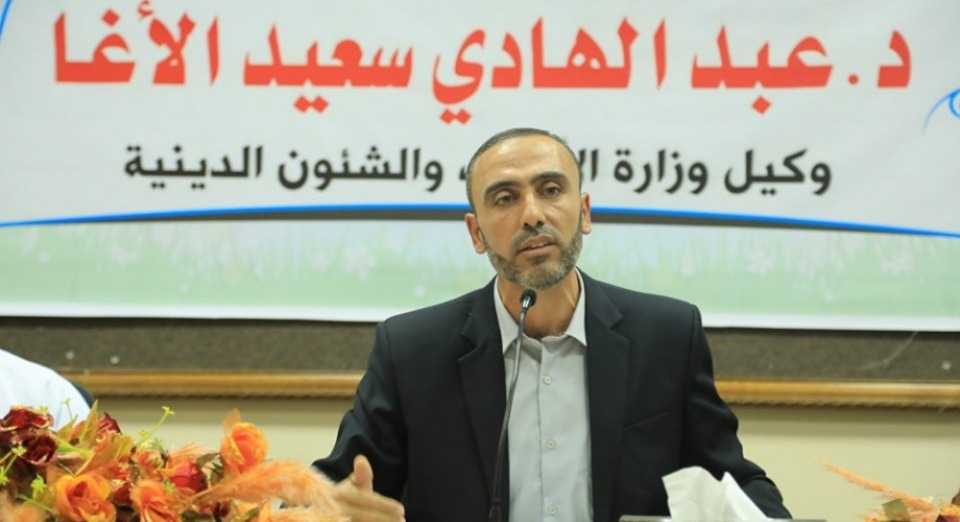 عبد الهادب الأغا وكيل وزارة الأوقاف بغزة