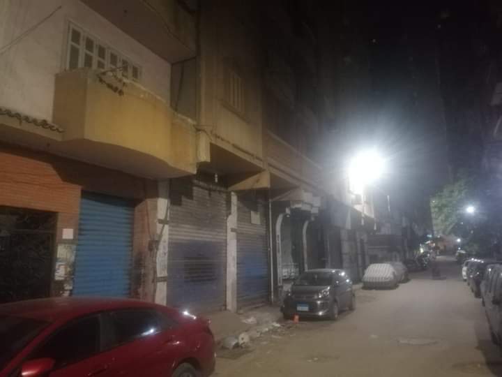 حملة لغلق المنشآت المخالفة بحي المنتزة اول بالاسكندرية