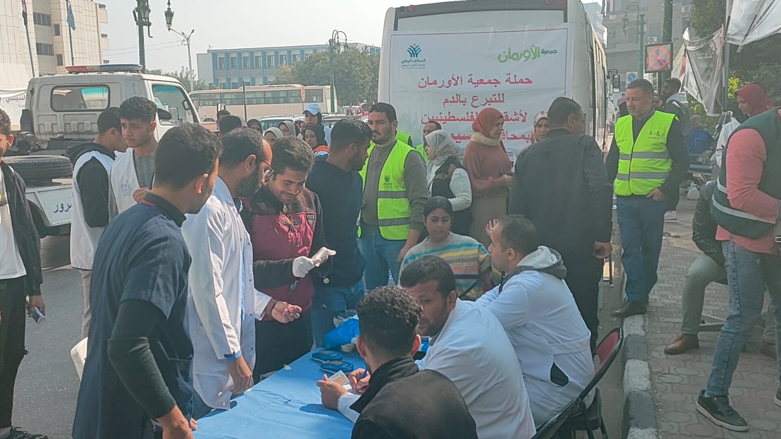حملة للتبرع بالدم في أسيوط  لصالح مصابي غزة بالتنسيق بين التحالف الوطني ومؤسسات المجتمع المدني