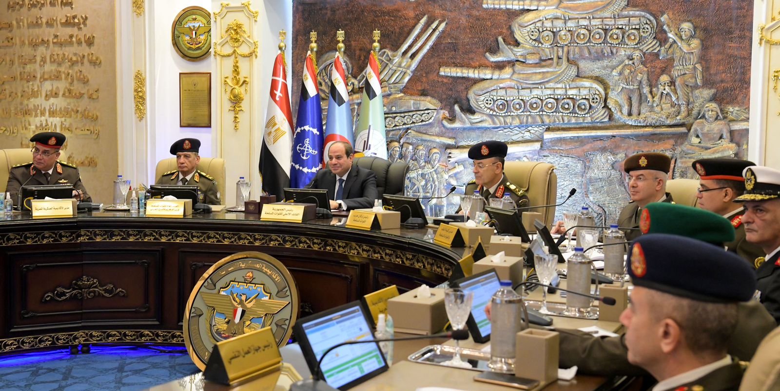 الرئيس السيسى خلال زيارته للأكاديمية العسكرية المصرية