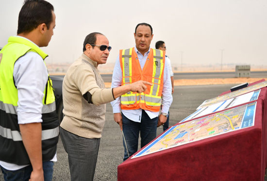 الرئيس-السيسى-خلال-الجولة-التفقدية الرئيس-السيسى-خلال-الجولة-التفقدية