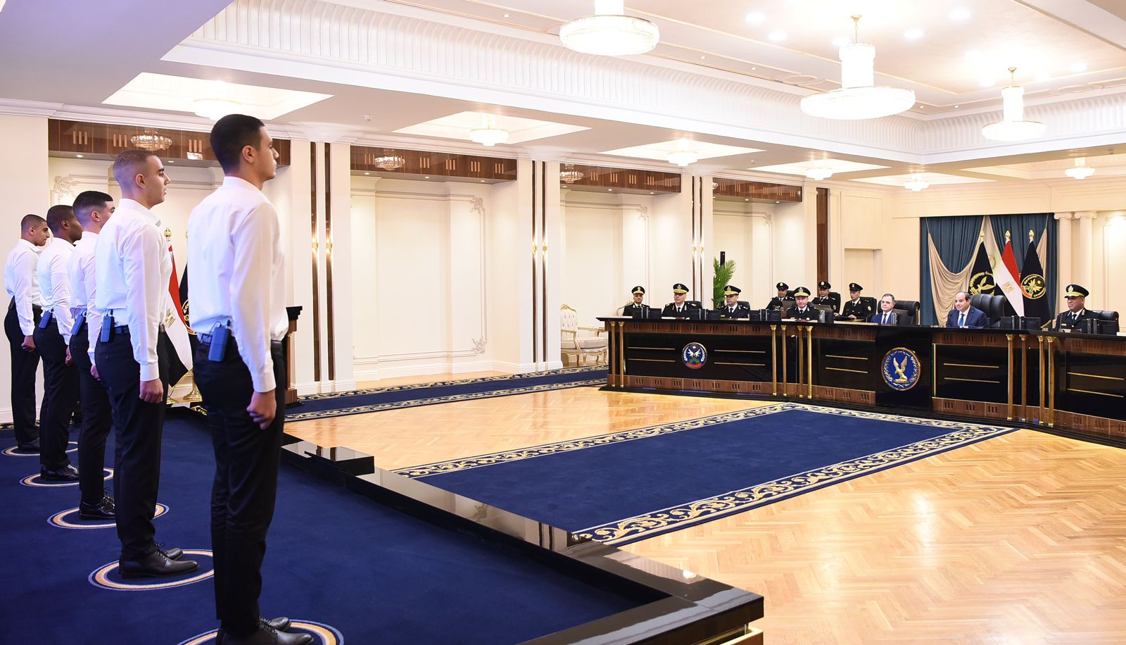 الطلبة المتقدمين لكلية الشرطة