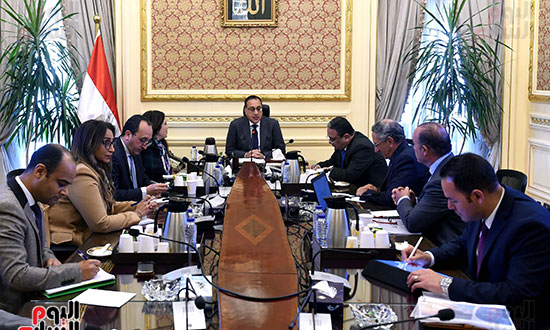 اجتماع رئيس الوزراء (2)