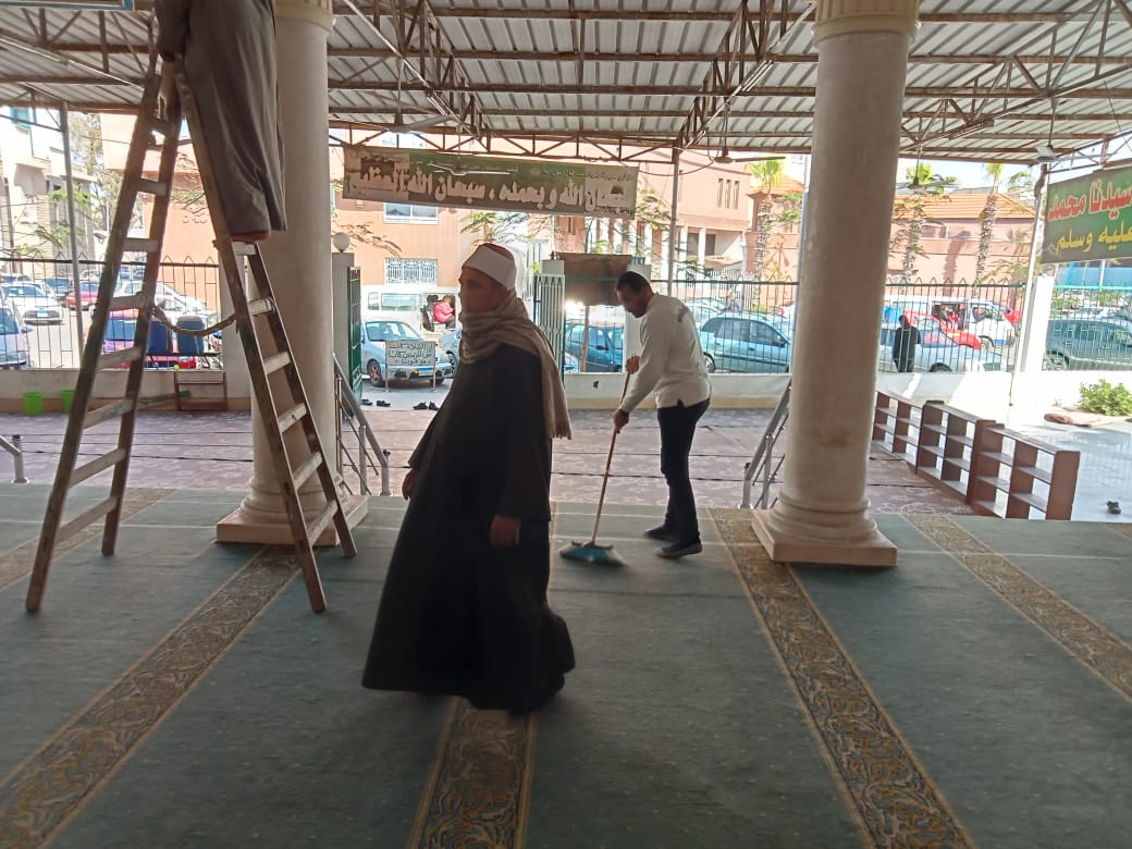 تعقيم المساجد في بورسعيد