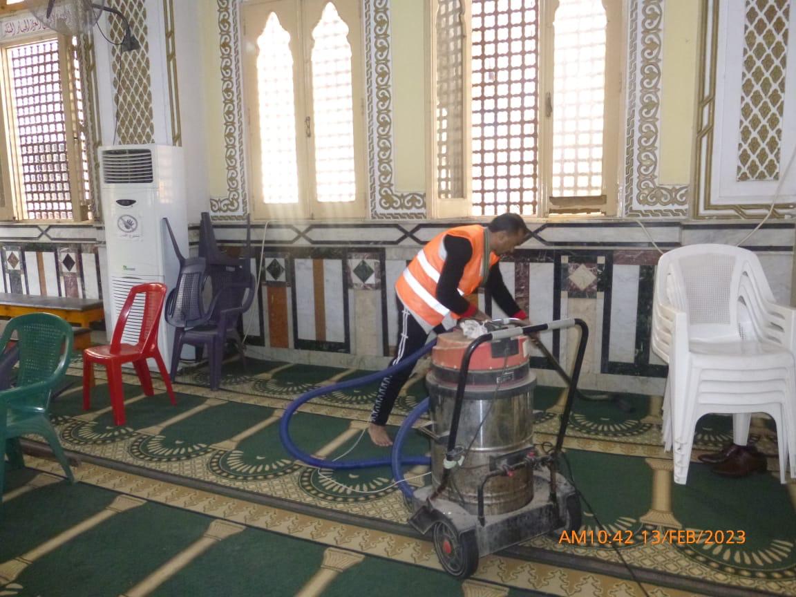 جانب من حملات تعقيم المساجد بالمحافظات