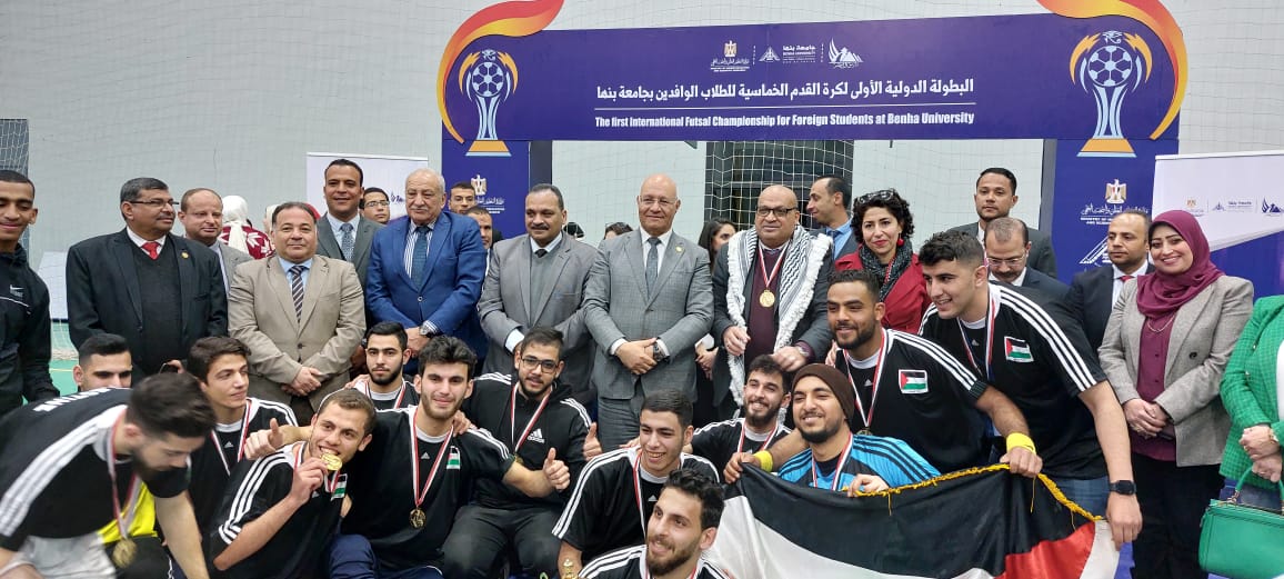  ختام فعاليات البطولة الدولية لخماسي كرة القدم للوافدين  (1)