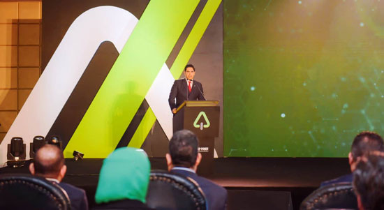 أبو هشيمة يسلم جوائز الموسم الثاني من مسابقة المشروعات الناشئة (7)