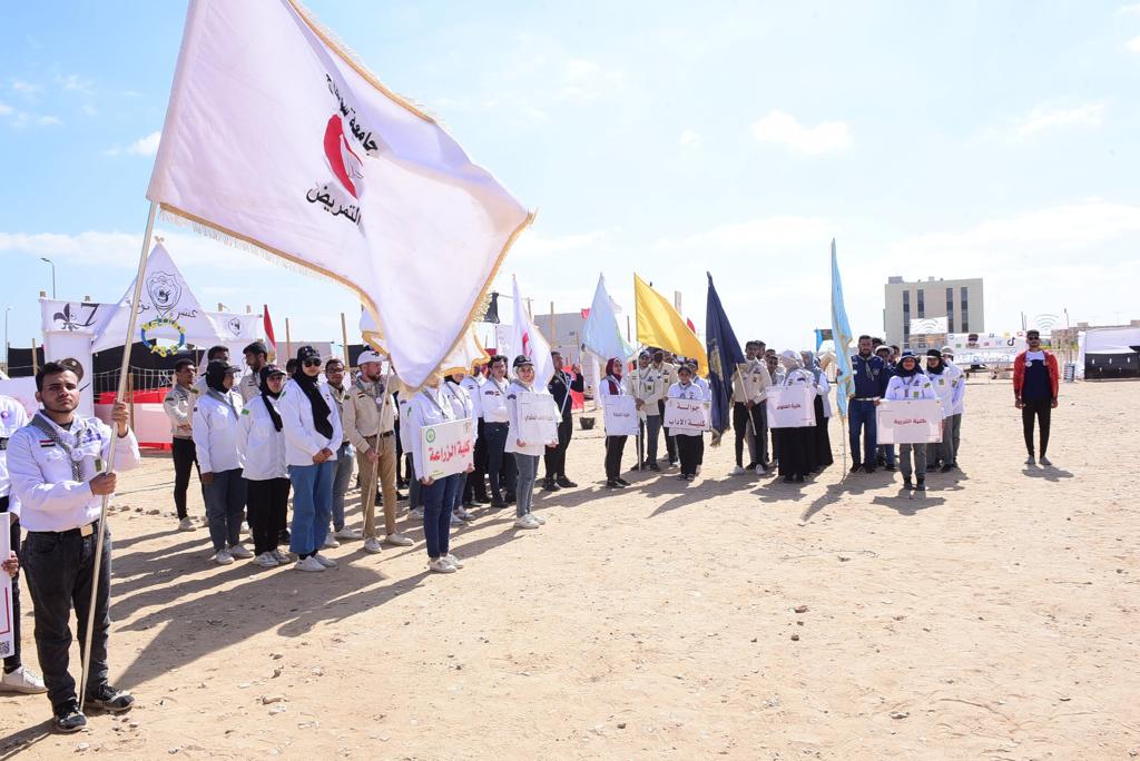 جانب من الإصطفاف (2)