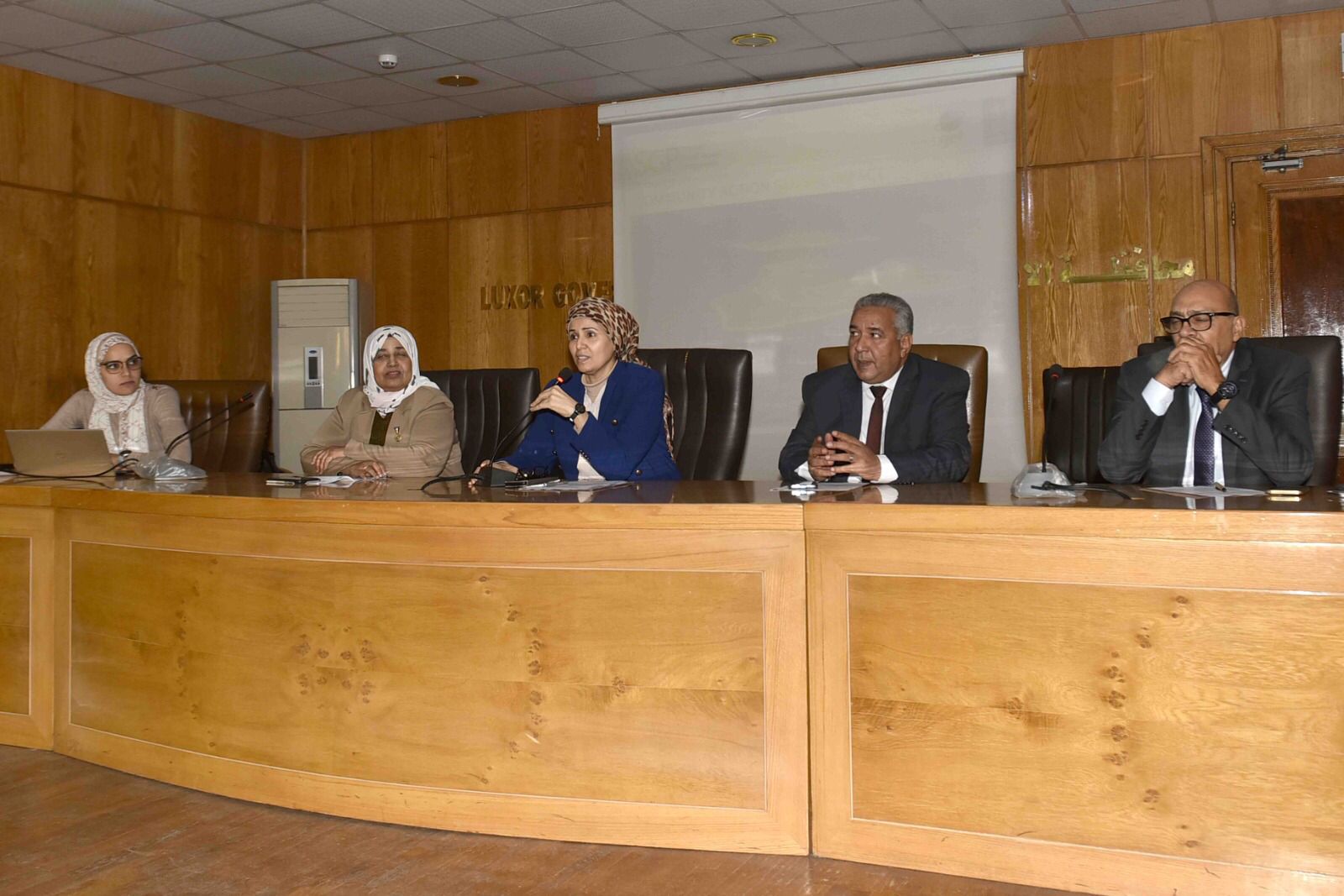 لقاء وفد برنامج المنح الصغيرة التابع لمرفق البيئة العالمية بالأقصر