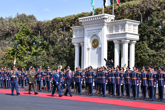 الرئيس السيسي ورئيس أوزباكستان (2)