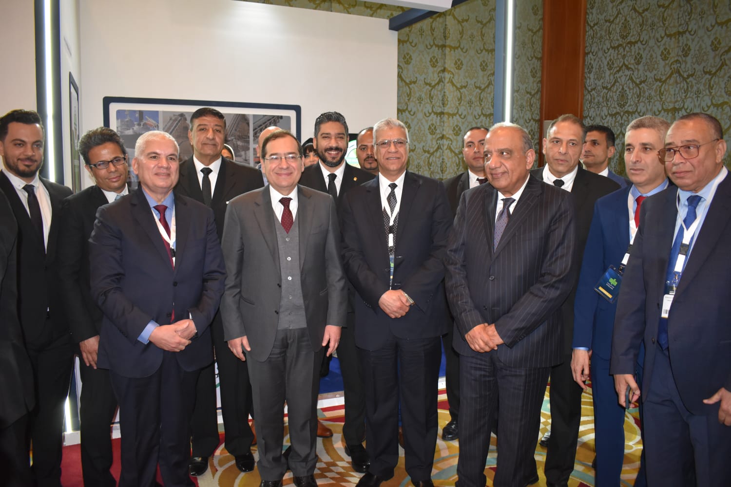 جانب من لقاء وزير البترول ورئيس فوسفات مصر (8)