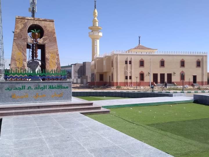 المسجد (1)