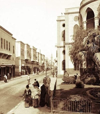 شارع-عابدين-بالقاهرة---مصر---عام-١٩٠٠.