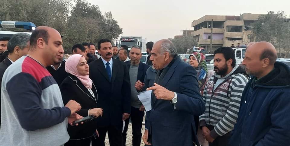 نائب محافظ القاهرة تتابع فتح محاور مرورية جديدة جنوب جامعة حلوان