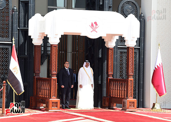 مراسم استقبال رئيس الوزراء فى قطر (4)