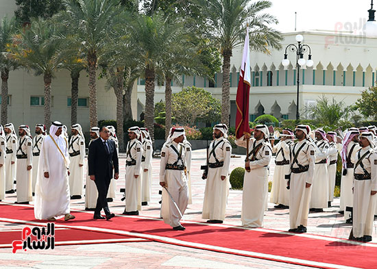 مراسم استقبال رئيس الوزراء فى قطر (6)