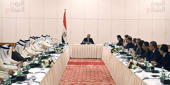 لقاء رئيس الوزراء أعضاء رابطة رجال الأعمال القطريين (5)