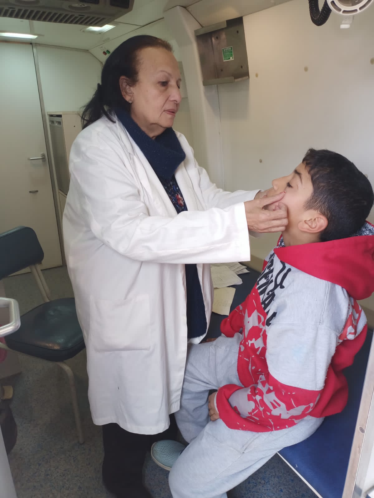 قافلة طبية  (1)