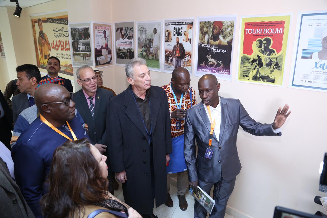 حميدة وسيسيه وسيد رجب في افتتاح معرض أفيشات السينما السنغالية والمصرية بمهرجان الأقصر (4)