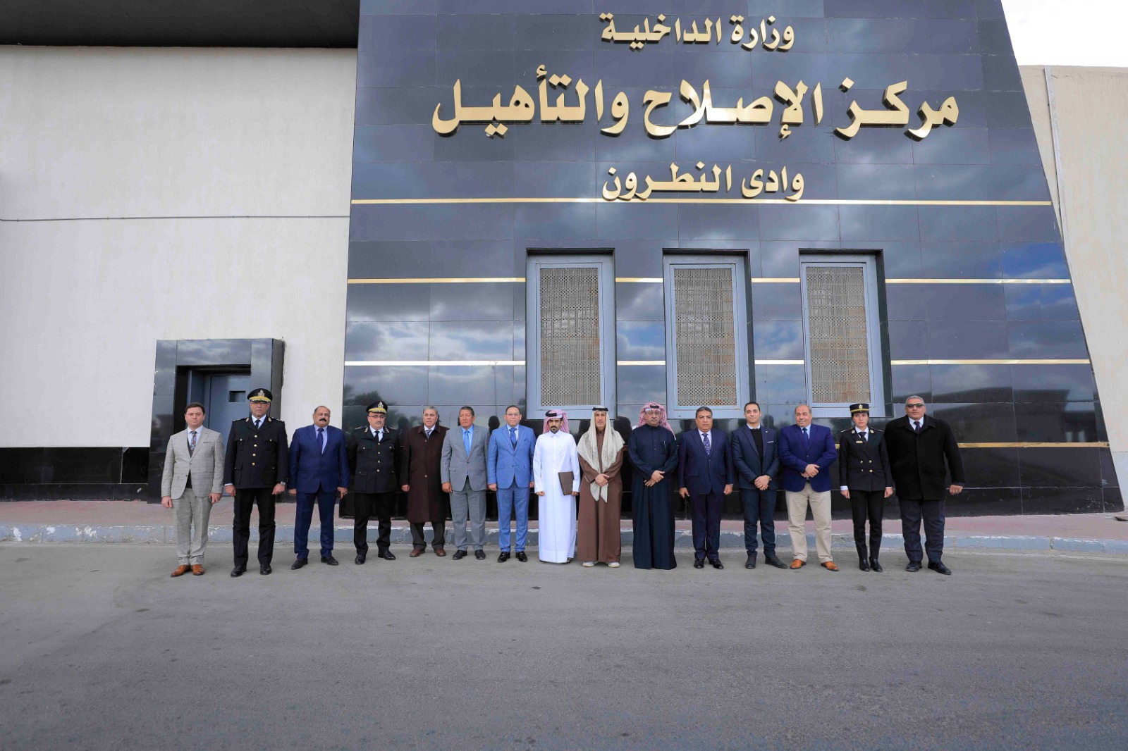 استقبال وفد من قيادات وزارة الداخلية القطرية  (3)