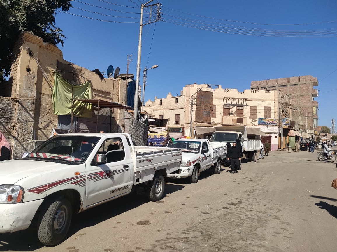 حملات شرطة المرافق فى شوارع الأقصر