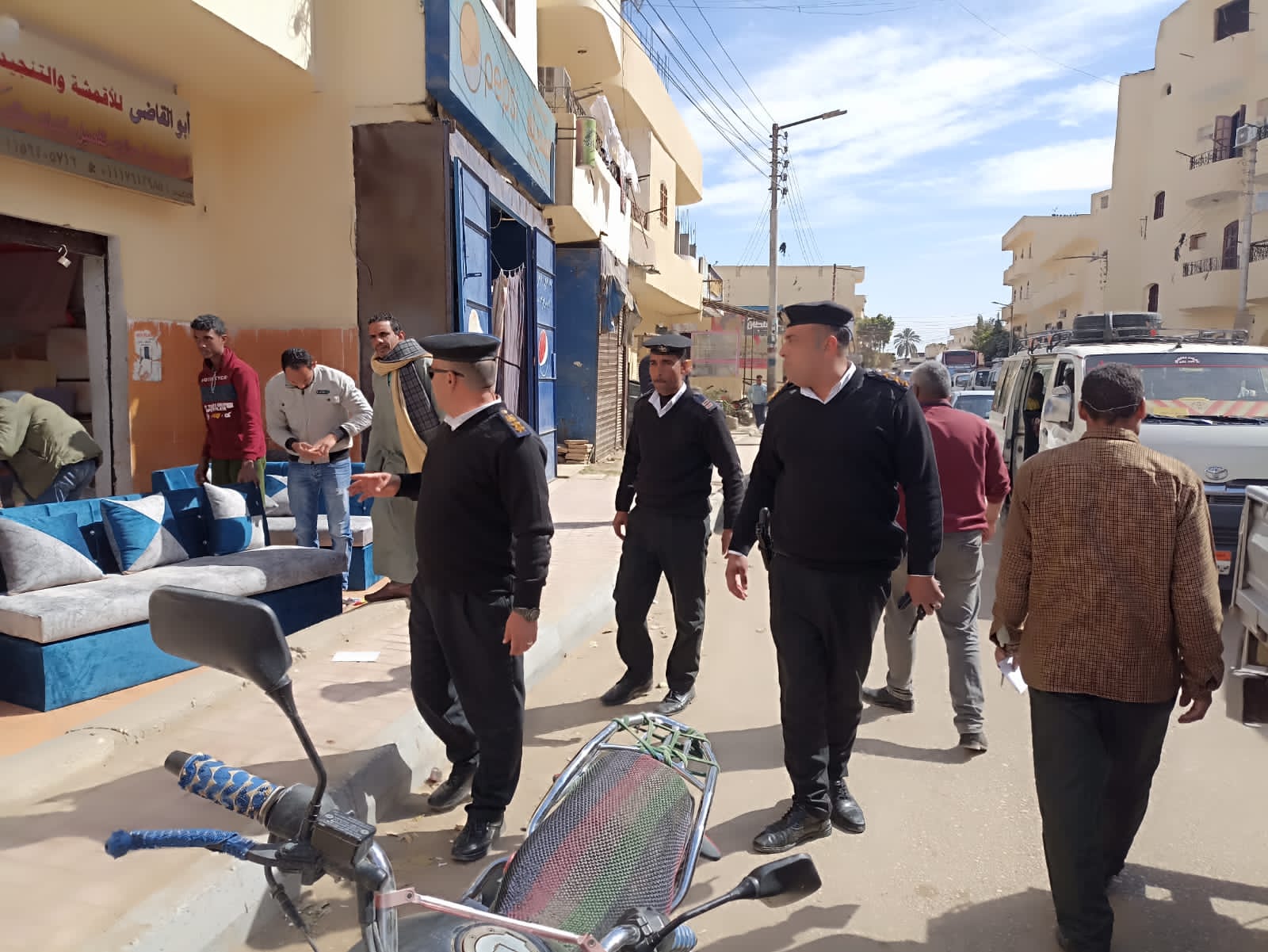 تحرير 2983 محضر ومخالفة فى حملات لشرطة المرافق بالأقصر