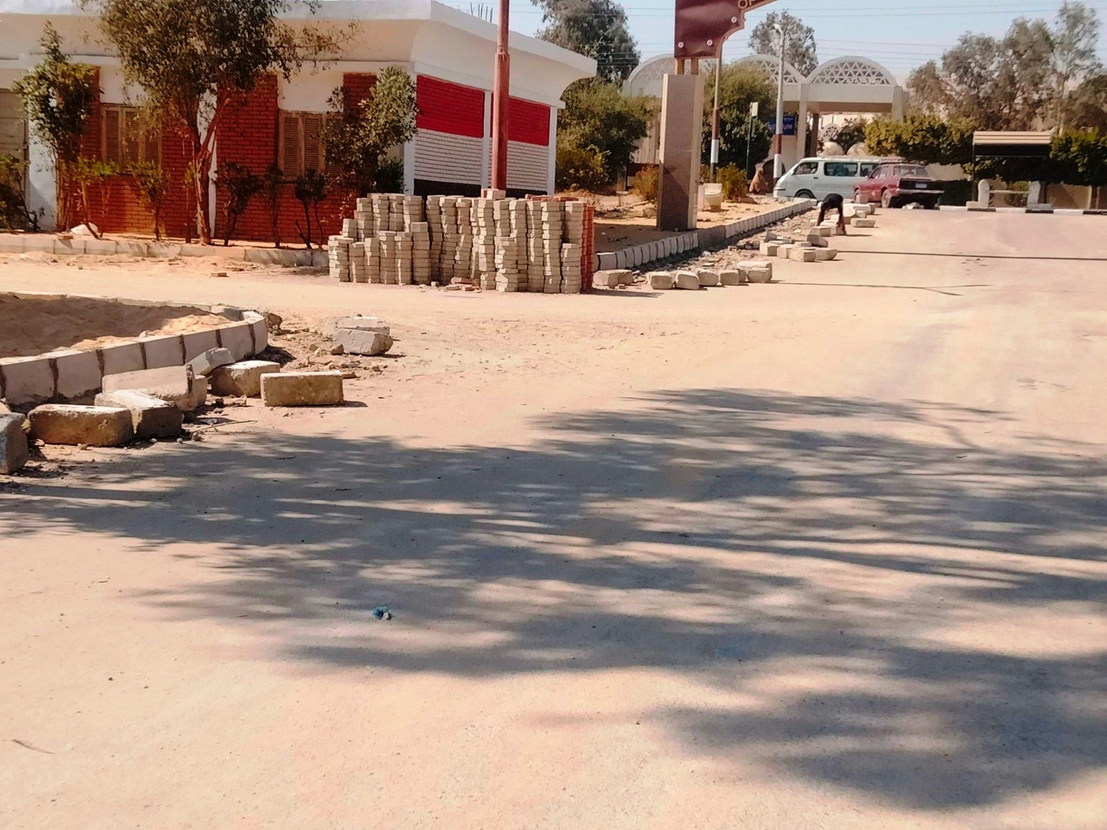 تطوير ورفع كفاءة قريتى النسيج اليدوى بحى الكوثر بتكلفة 3 ملايين جنيه (5)