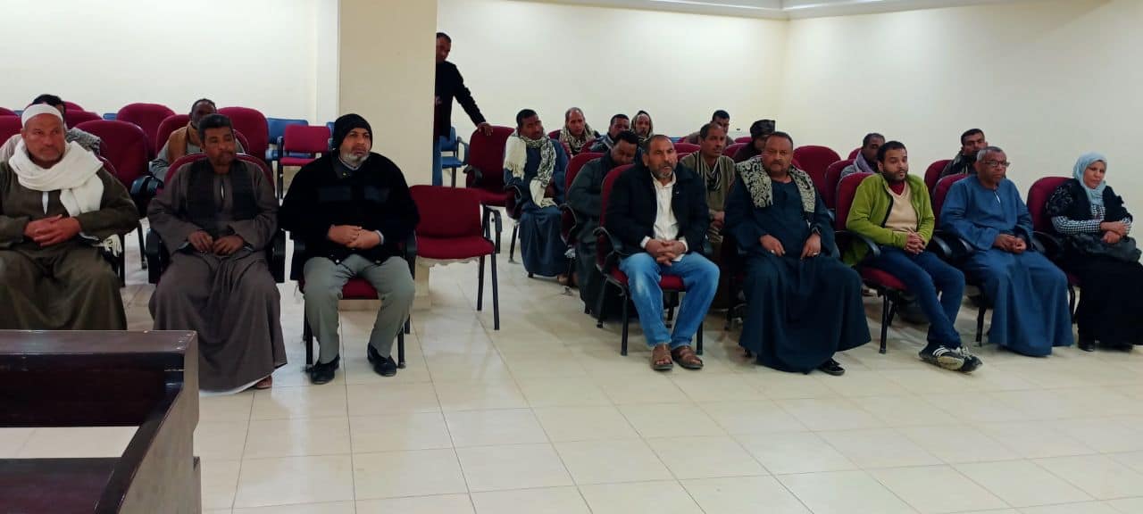 محاضرات حول الإخراج المسرحي والحرف المهددة بالإنقراض محاضرات حول الإخراج المسرحي والحرف المهددة بالإنقراض