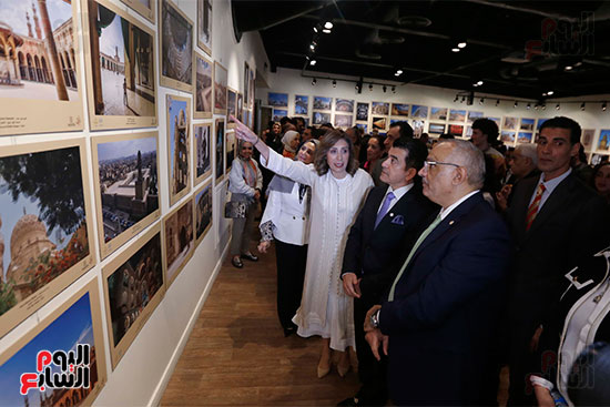 وزيرة الثقافة تفتح معرض تراثي للتصوير (23)