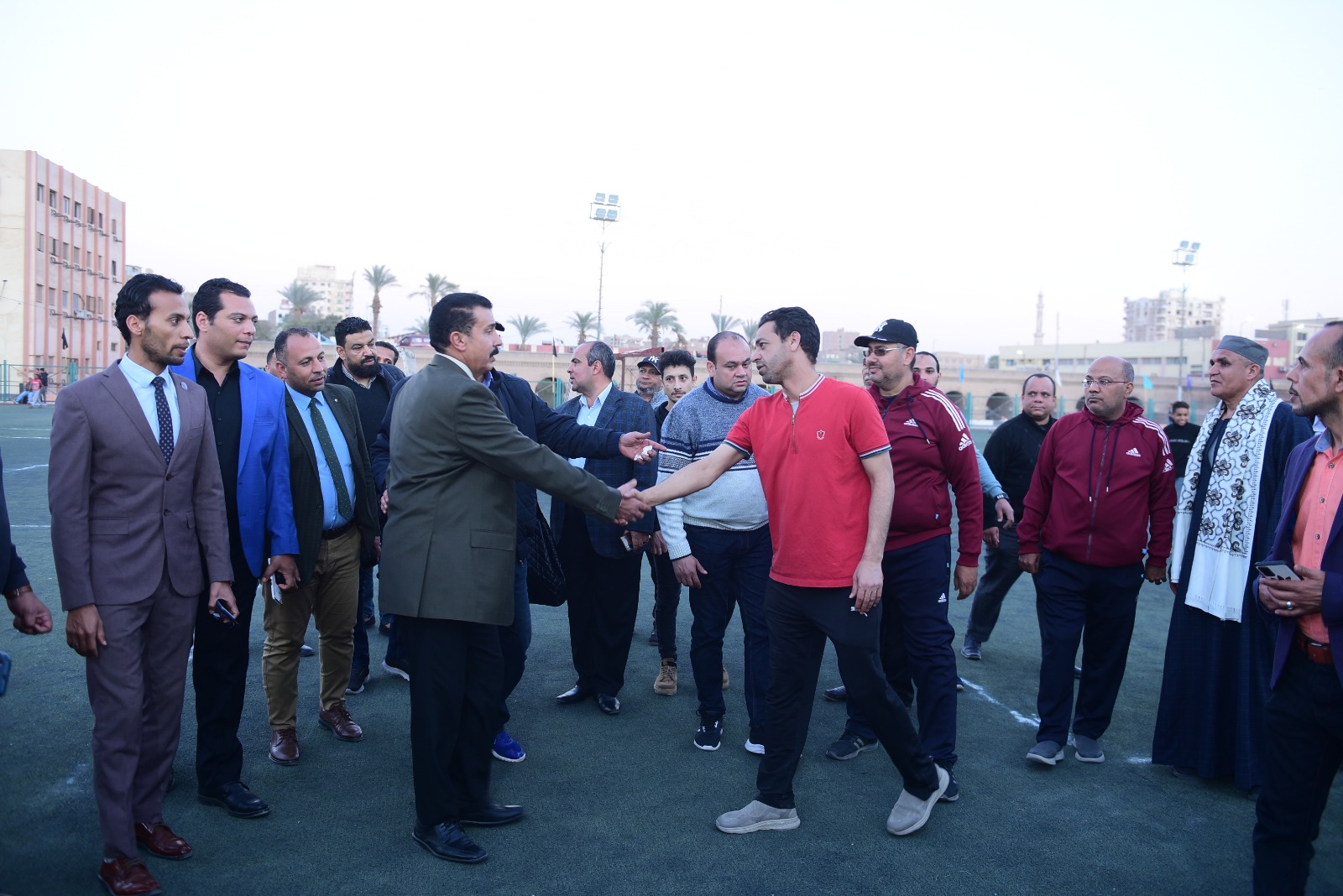 الترحيب بالفرق المشاركة الترحيب بالفرق المشاركة