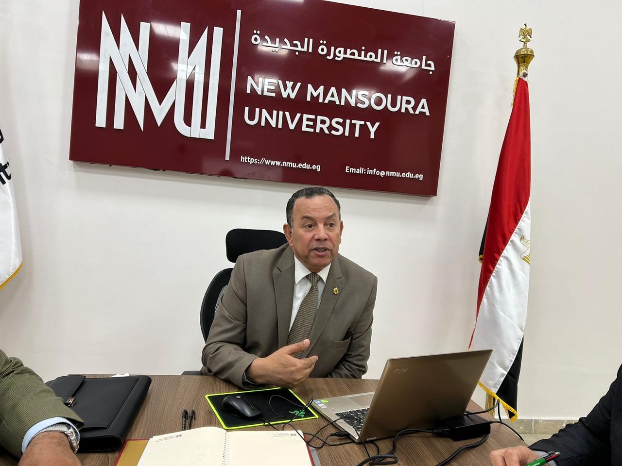 رئيس جامعة المنصورة الجديدة رئيس جامعة المنصورة الجديدة