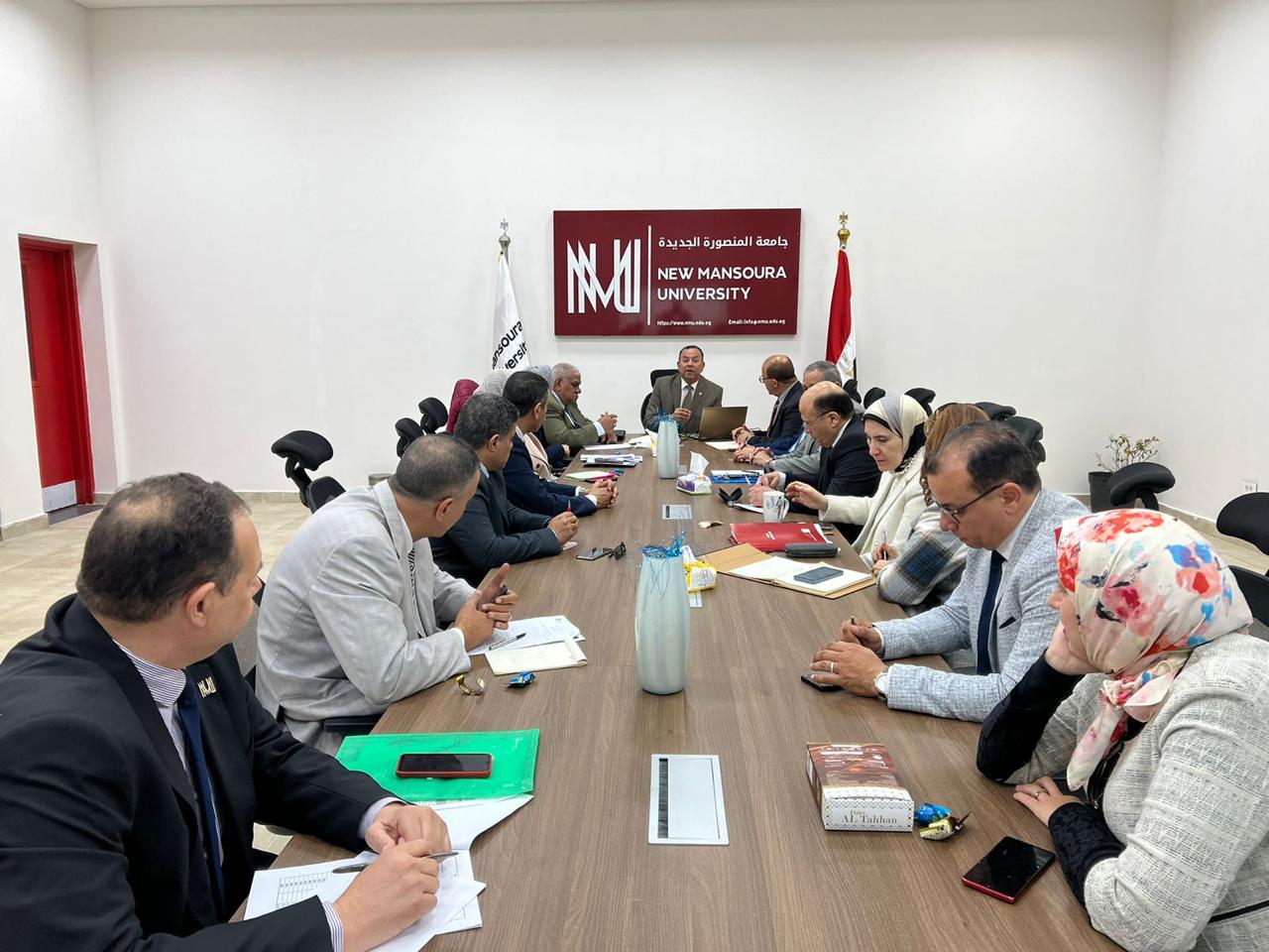 إنعقاد مجلس جامعة المنصورة الجديدة إنعقاد مجلس جامعة المنصورة الجديدة