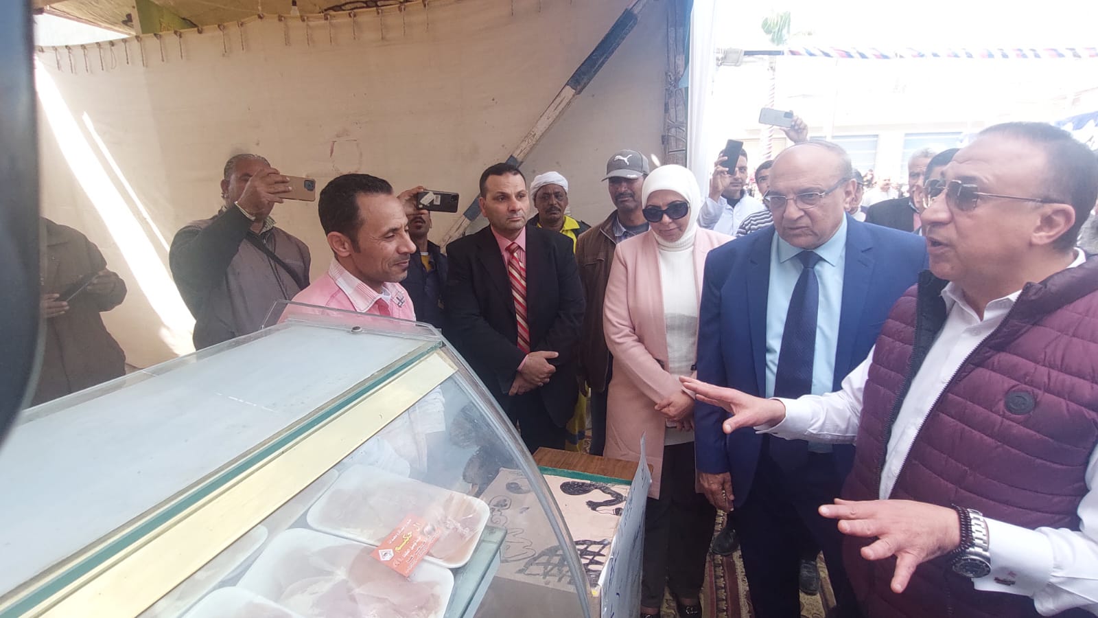 جانب من المعرض ببرج الغرب