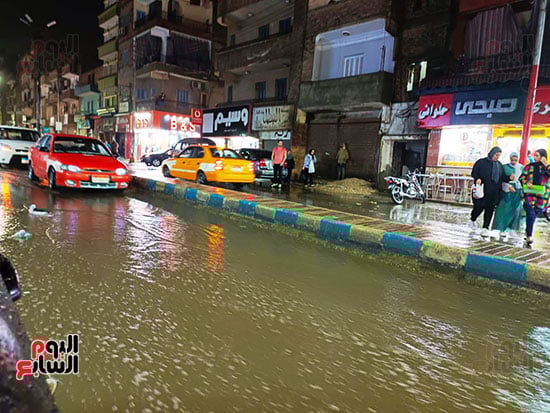 أمطار-وسيول-بشكل-مفاجئ-علي-الإسماعيلية--(1)