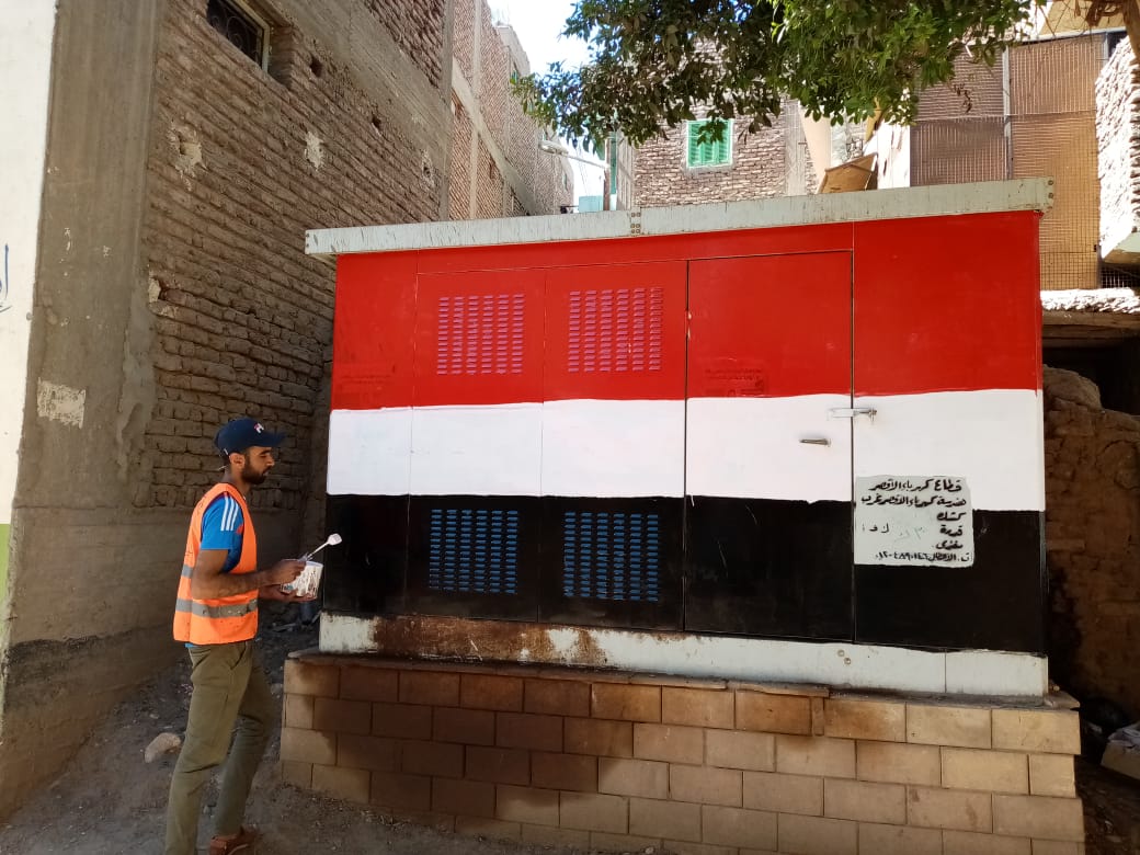 علم مصر على الأعمدة والمحولات بقرية البعيرات علم مصر على الأعمدة والمحولات بقرية البعيرات