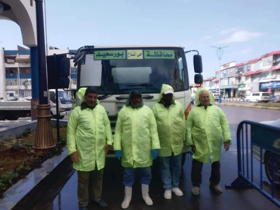 رجال التدخل السريع تتأهب لرفع مياه الأمطار من شوارع بورسعيد