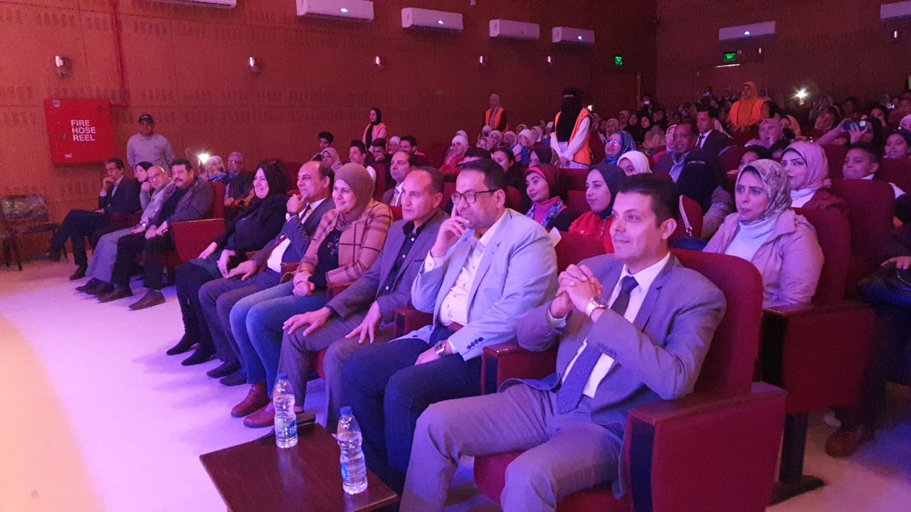  العرض المسرحى أنت أقوى من المخدرات (4)