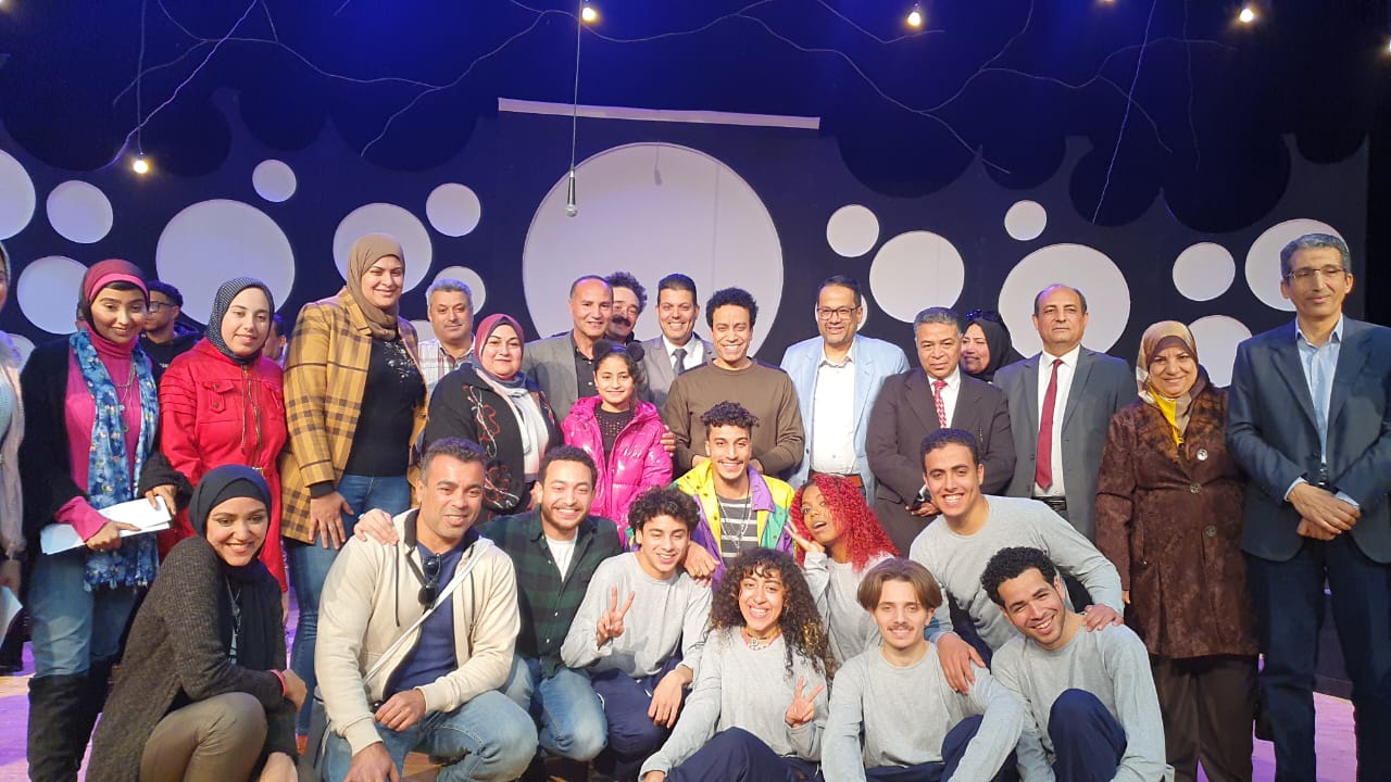  العرض المسرحى أنت أقوى من المخدرات (9)