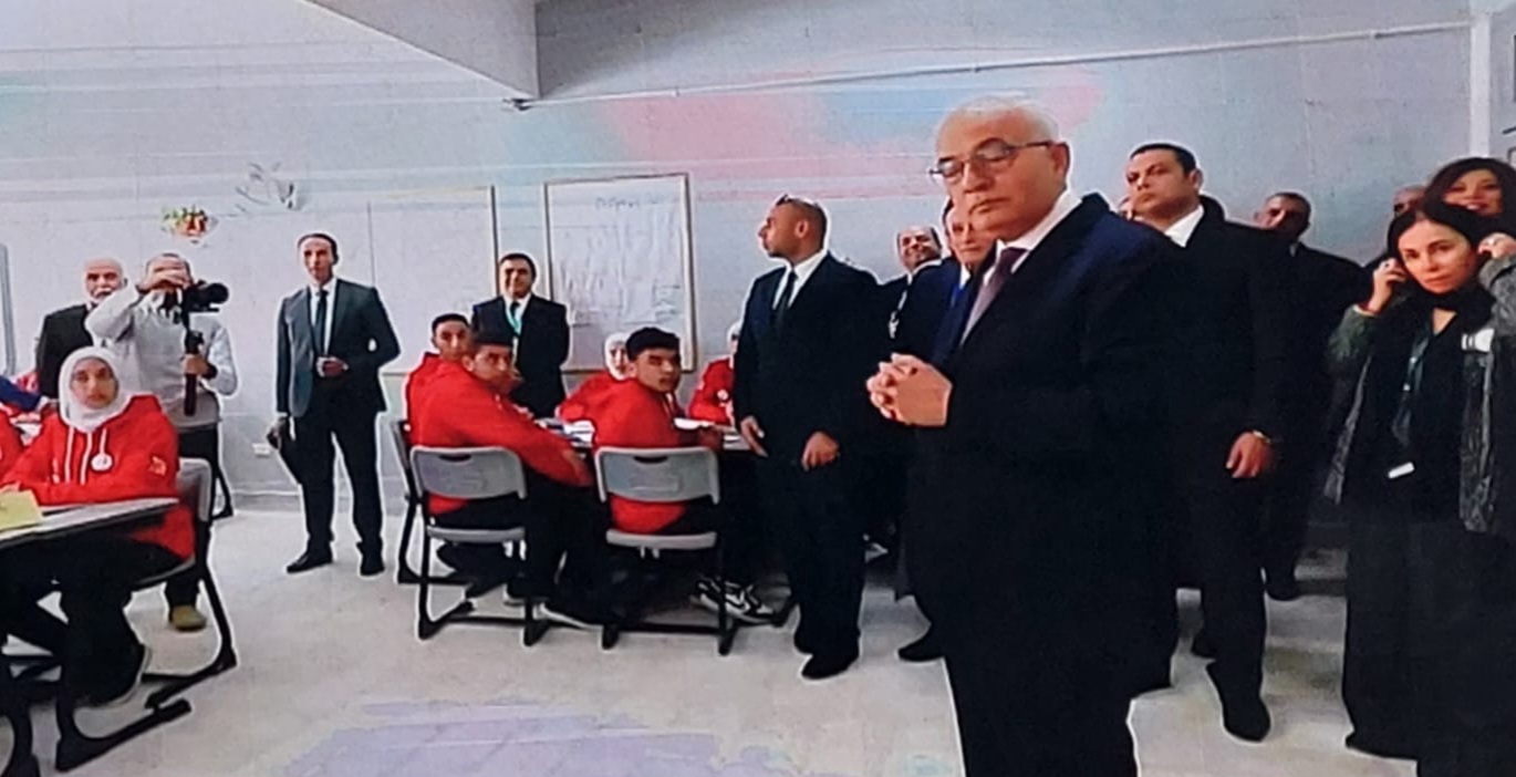 تفقد الفصول الدراسية