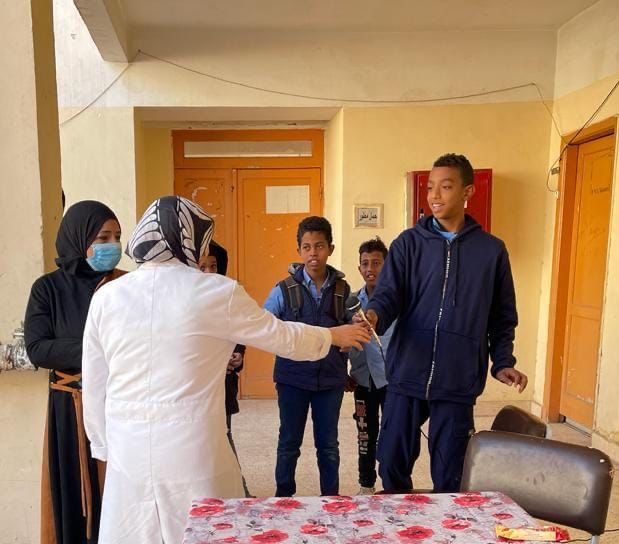 جانب من مبادرة زدها بالأقصر لتوعية الطلاب بالمبادرات الصحية