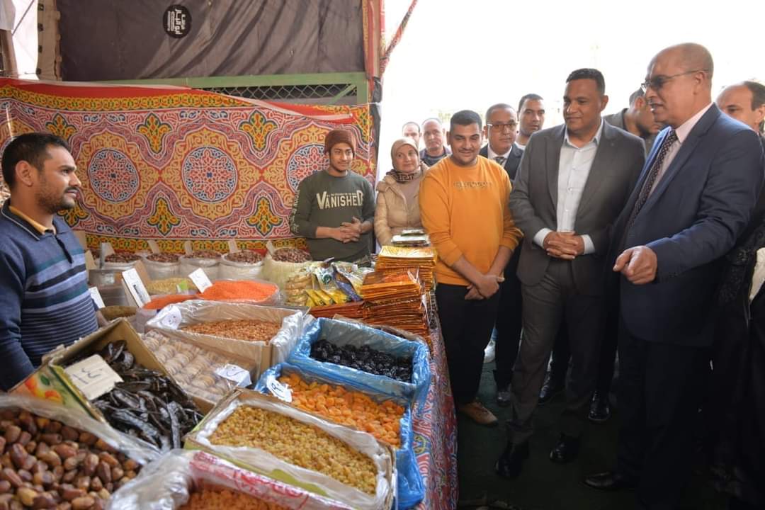 منتجات غذائية داخل معرض اهلا رمضان