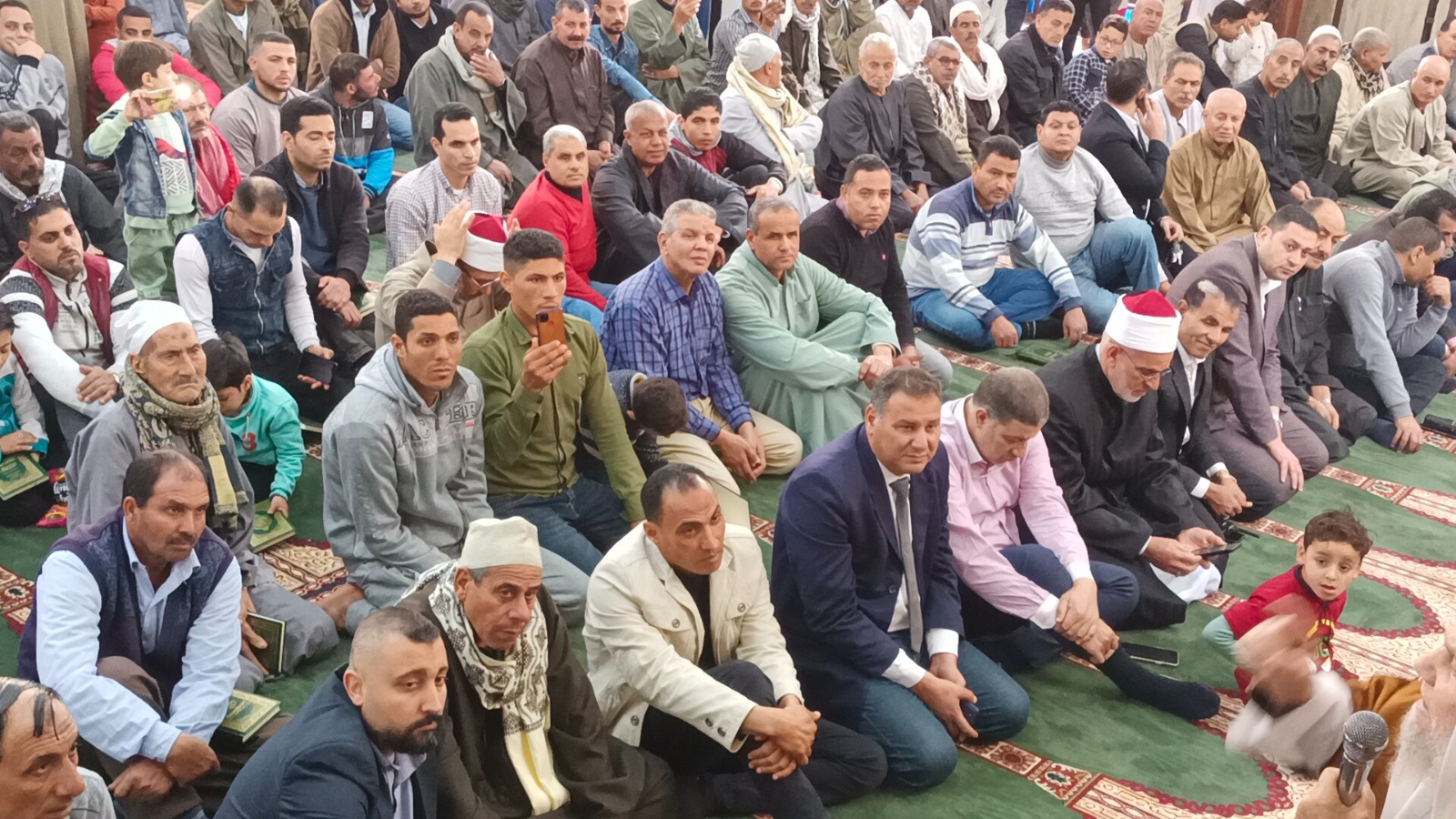 الحضور خلال افتتاح المساجد بكفر الشيخ