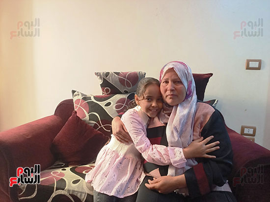 عائلة-الأم-المثالية-البديلة-(3)