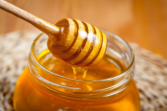 طرق طبيعية من العسل