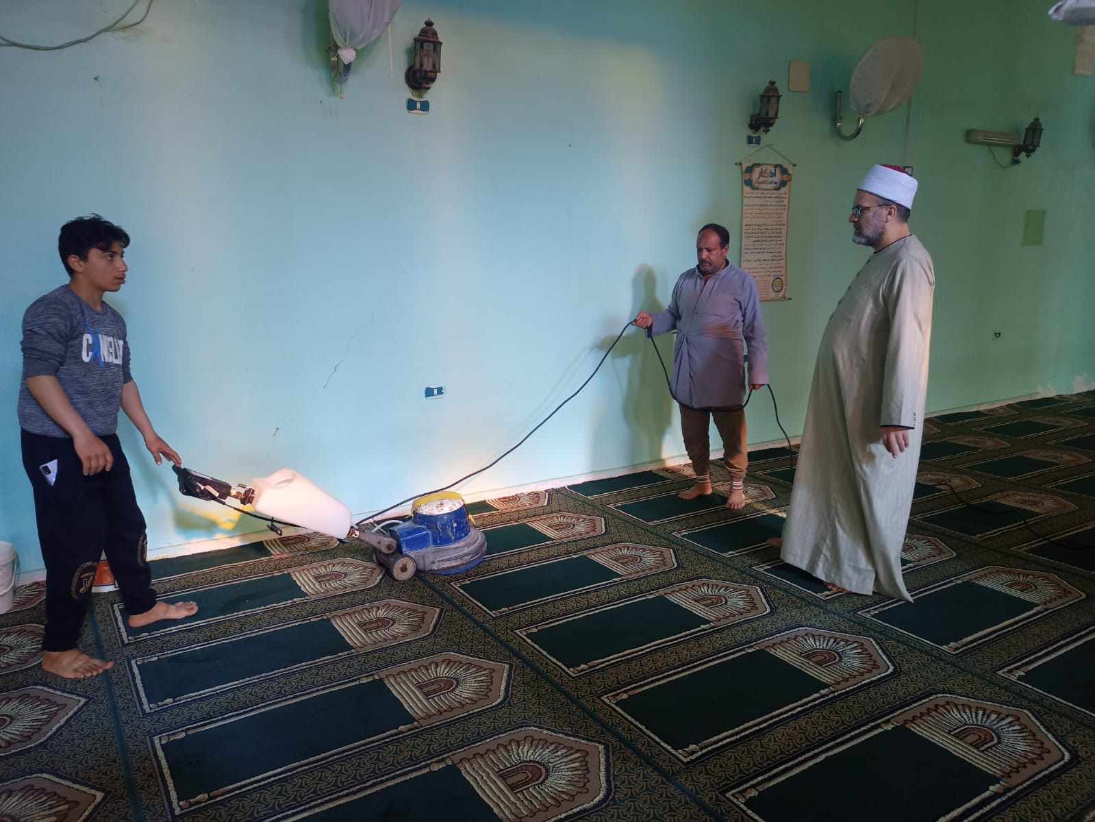تنظيف المساجد