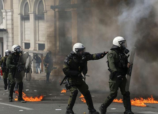 احتجاجات اليونان (6)