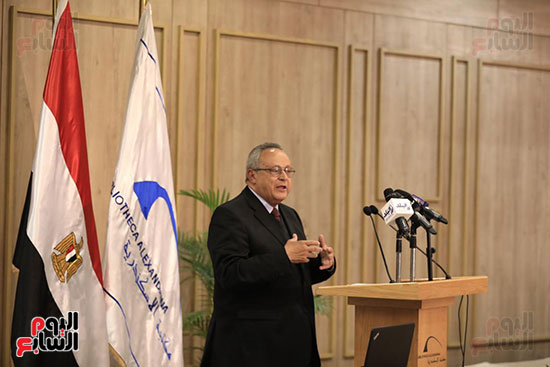 ندوة بعنوان مائة عام على صدور أول دساتير مصر (14)