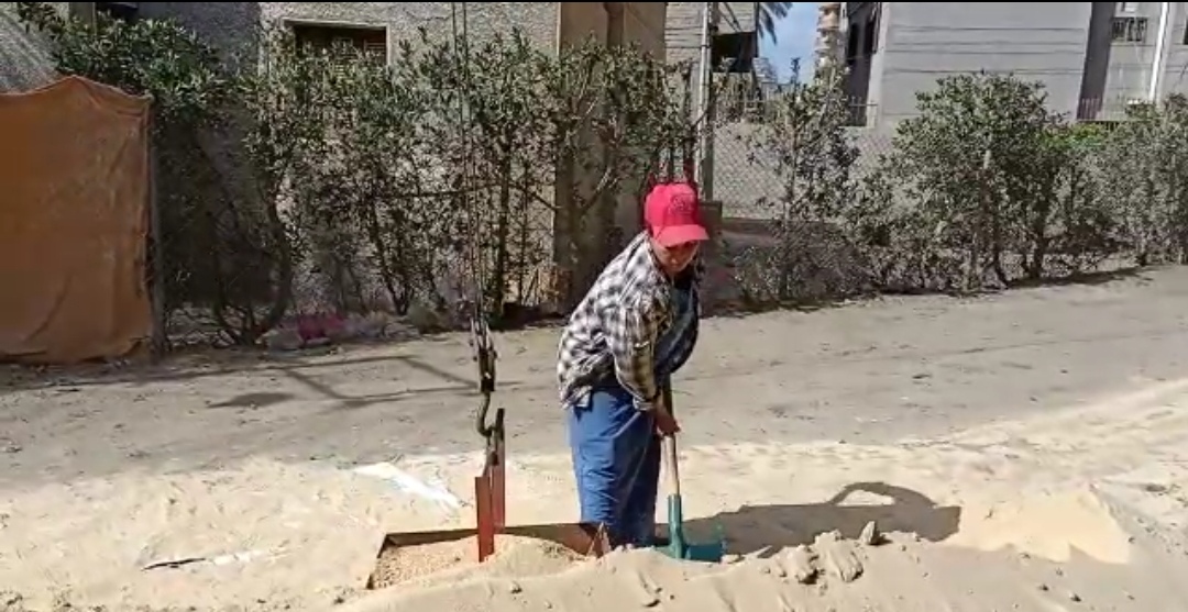 اثناء عمل السيده اثناء عمل السيده